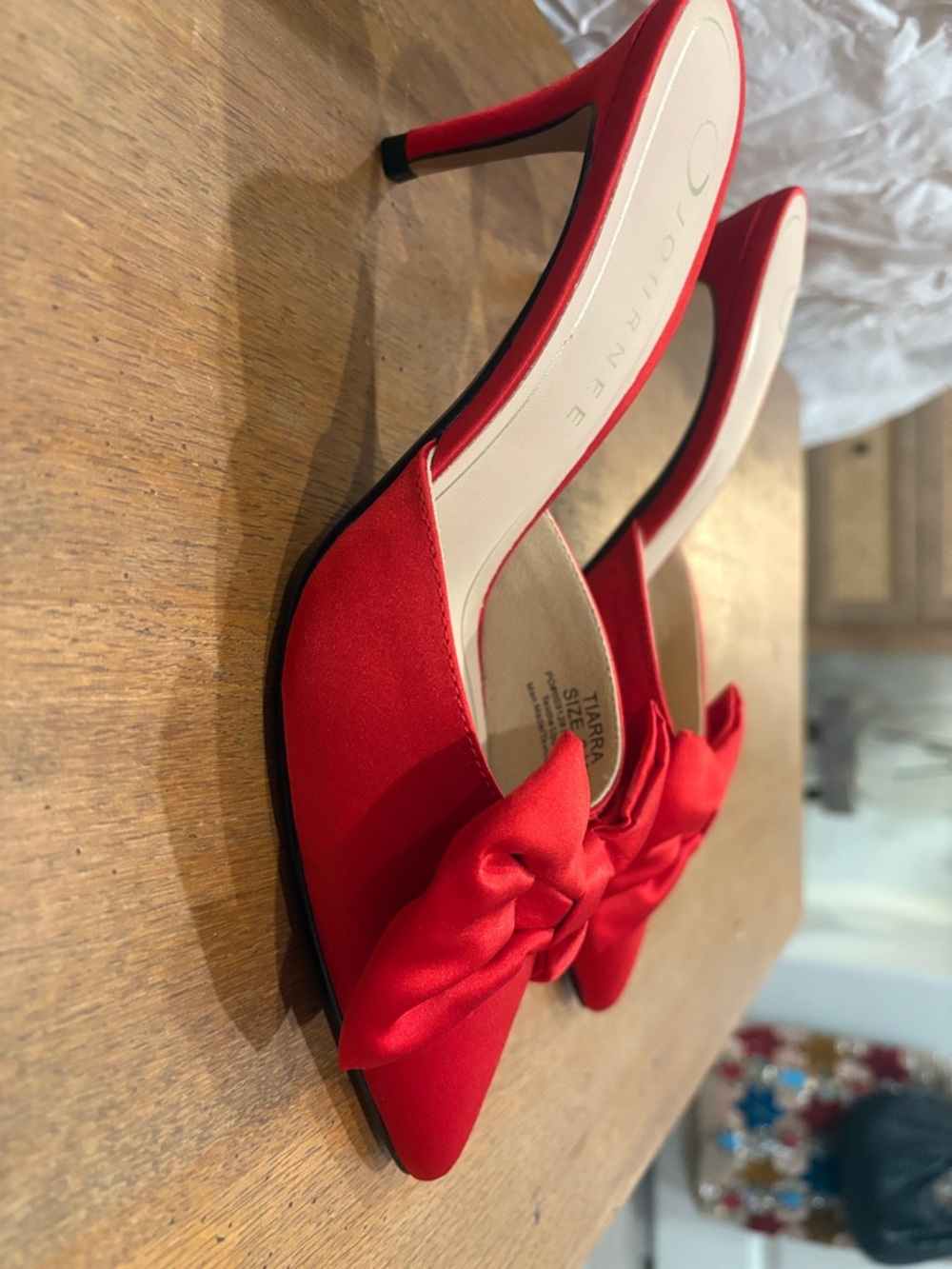 Journee Collection Red Bow Pointed Toe Heels - Picture 4 of 5